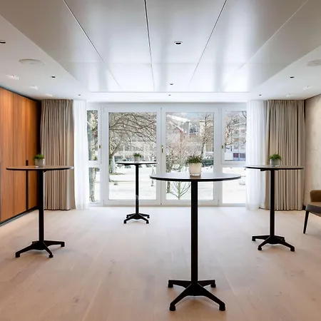 Szálloda Kempinski Palace 5*