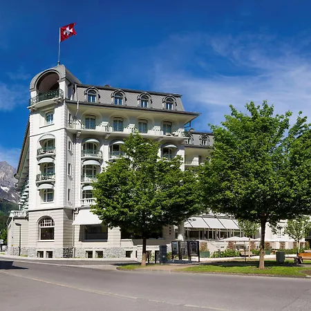 Szálloda Kempinski Palace 5*