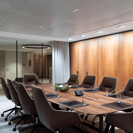 Kempinski Palace Отель 5*