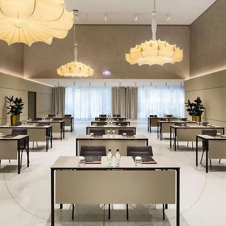 酒店 Kempinski Palace