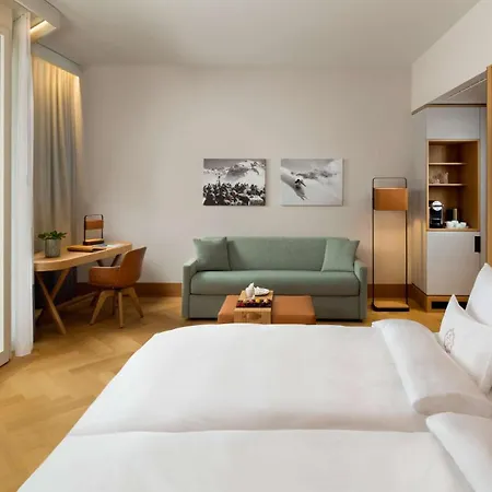Kempinski Palace 5* 英格堡
