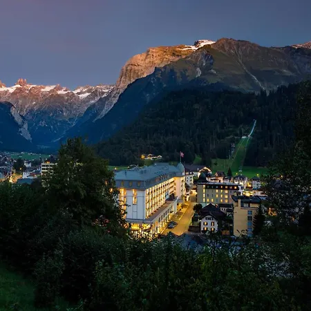 Kempinski Palace 5*