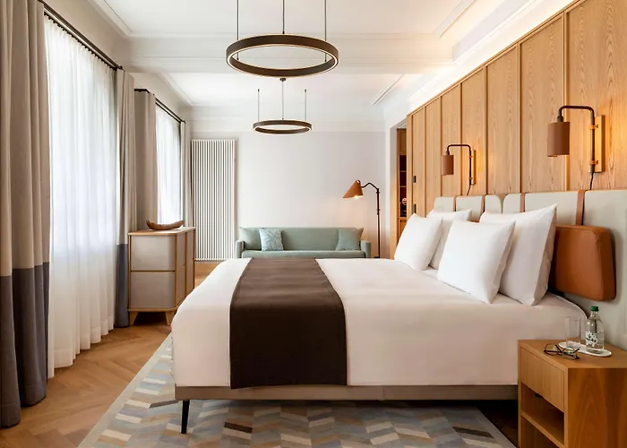 Kempinski Palace Hotel