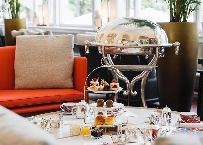 Hotel Kempinski Palace