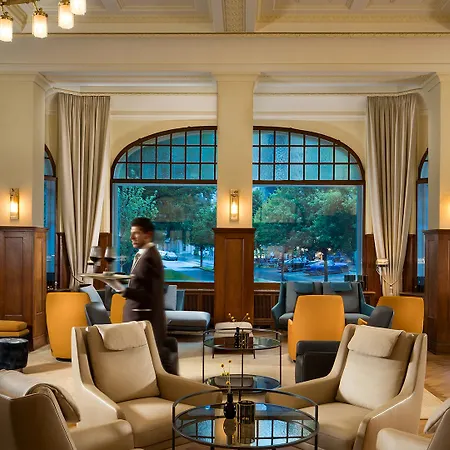 Kempinski Palace ホテル エンゲルベルク