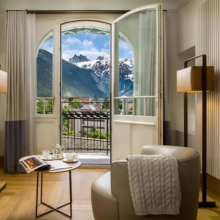 Kempinski Palace 5*