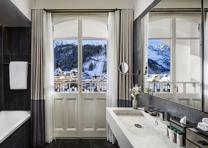 Hotel Kempinski Palace 5*